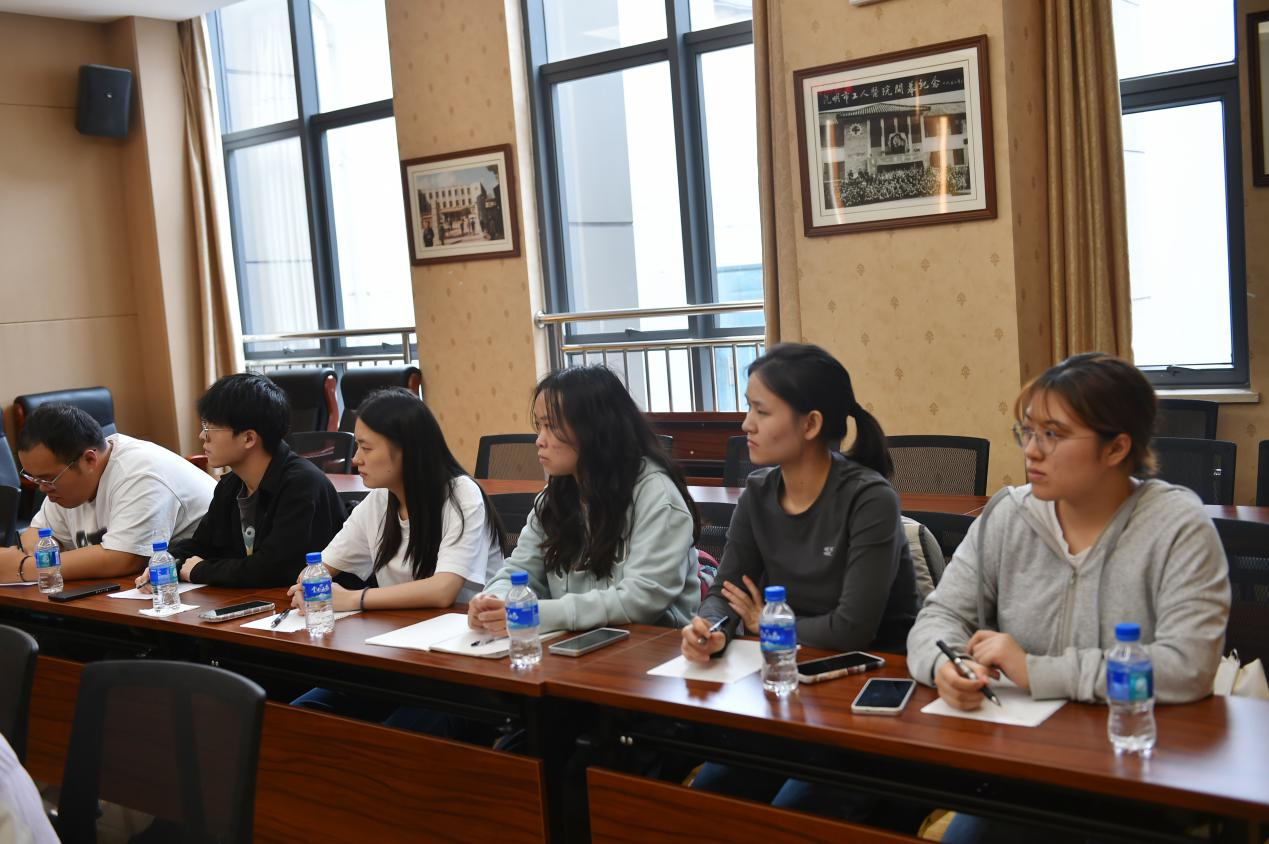 16895648426173.png 16895648426173.png