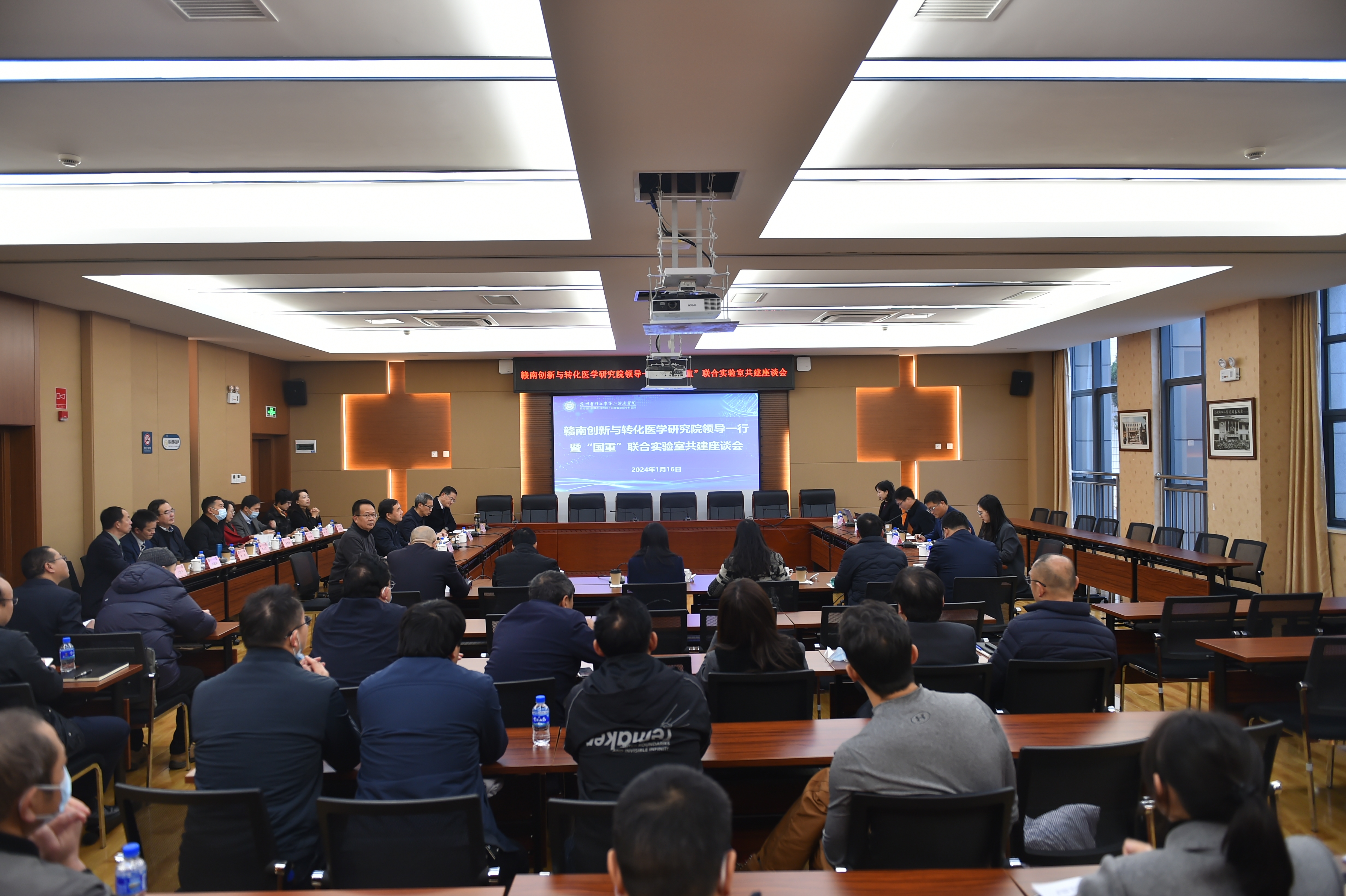 17058960053124.jpg 17058960053124.jpg